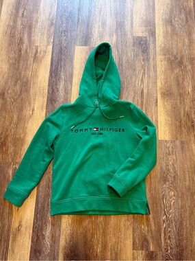 Tommy Hilfiger Green Logo Hoodie Pullover Fleece Sweatshirt Size Small